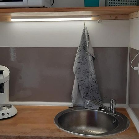 Petit Studio Independant Dans Jardin Avec Parking Et Portail Electrique 마르세유 외부 사진