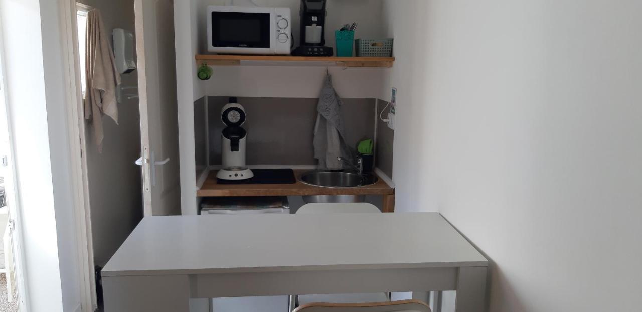 Petit Studio Independant Dans Jardin Avec Parking Et Portail Electrique 마르세유 외부 사진